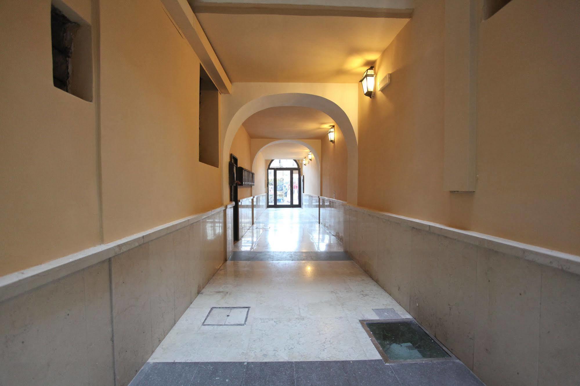 Napoli 2 Affittacamere Exterior photo